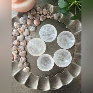 Crystal quartz bowl